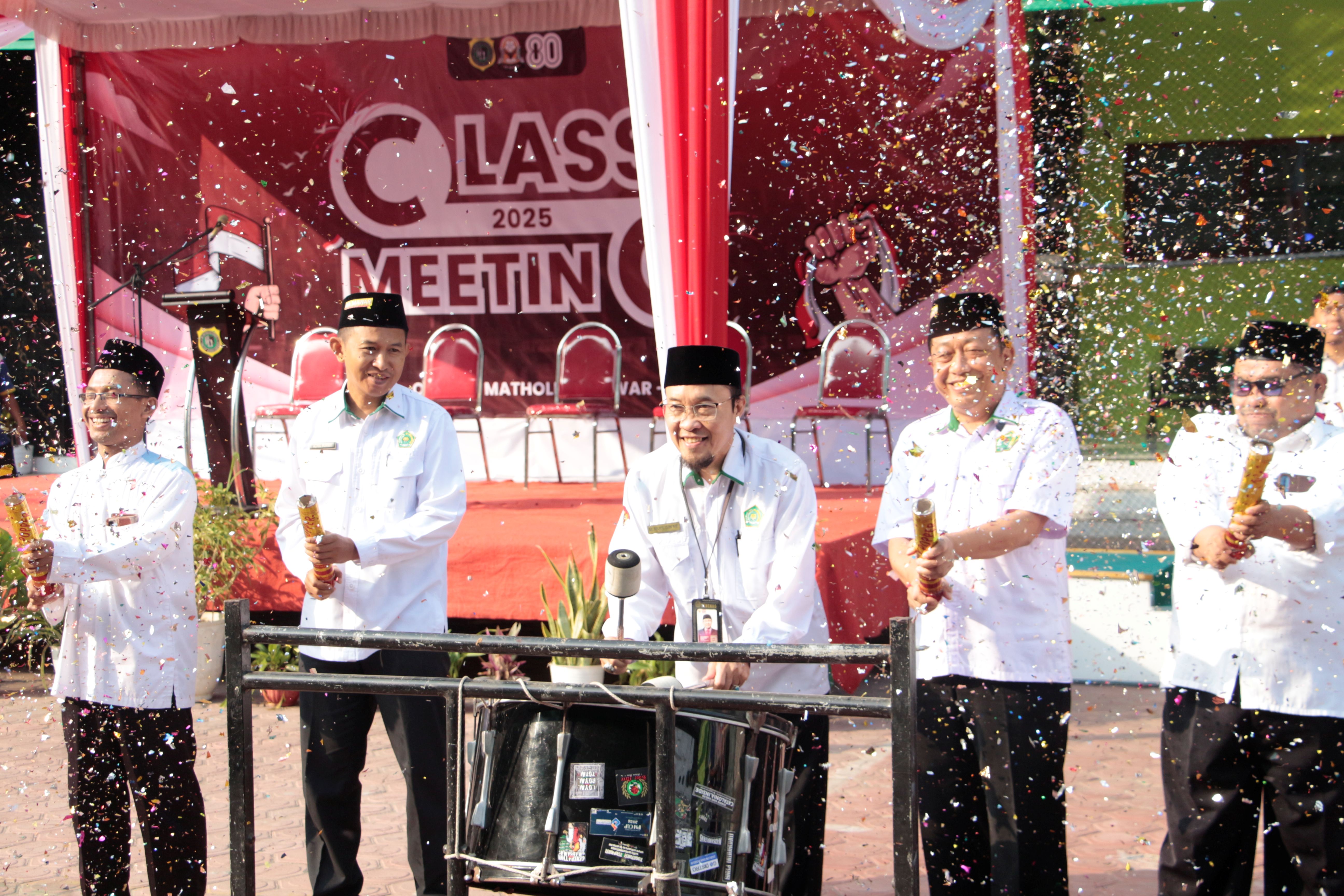 Pembukaan Class Meeting