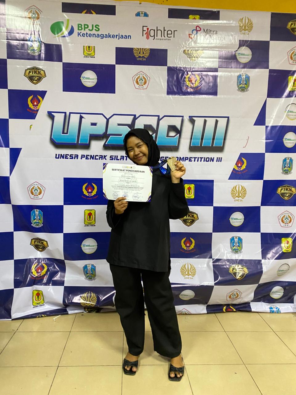 Tri Amaliyah Nabila (X.12)